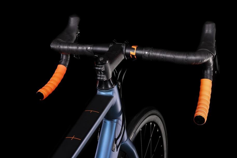 Cube Attain atlanticblue´n´orange (Bleu | 56 cm)